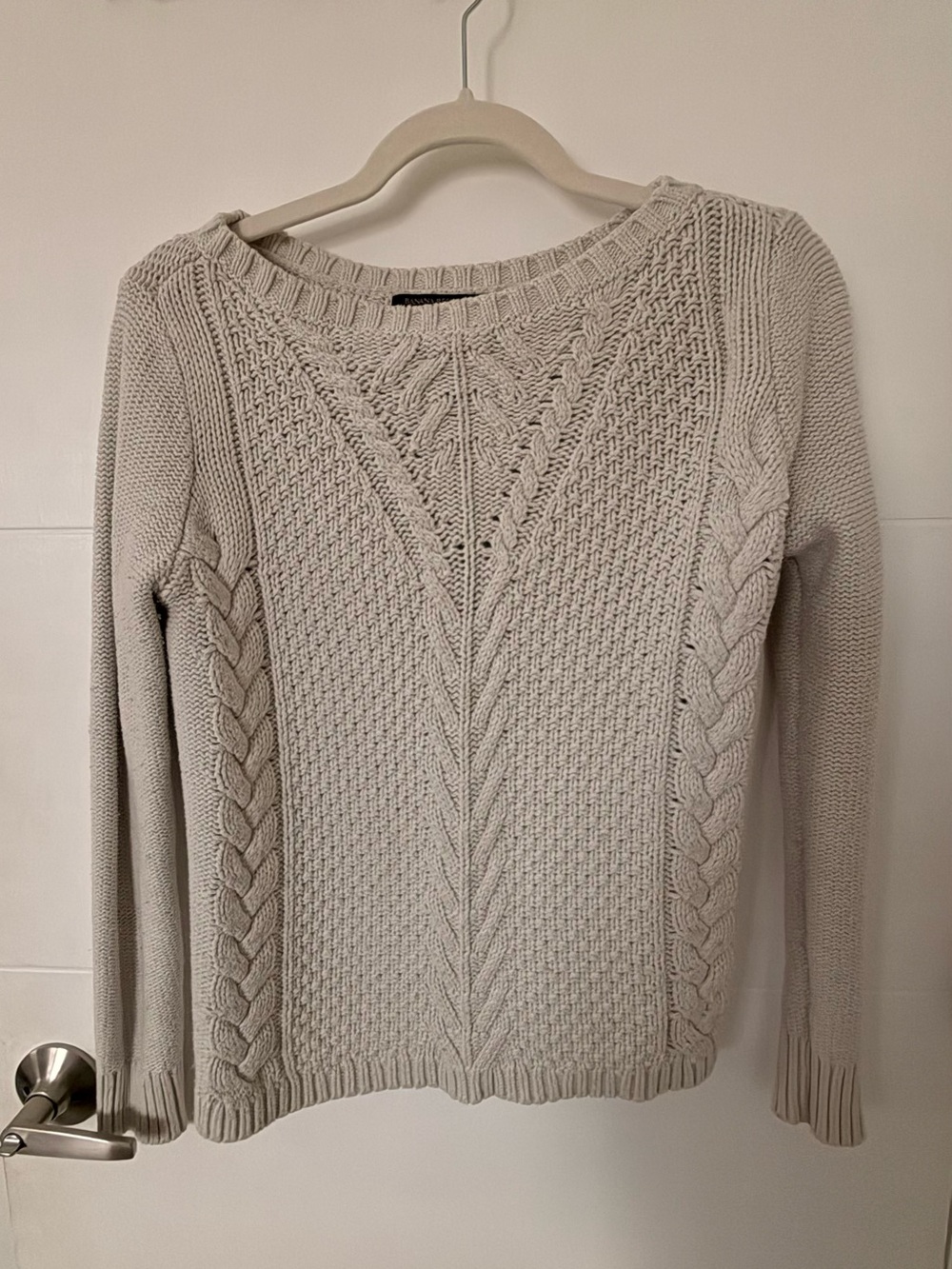 Banana Republic Light Gray Cable Knit Crewneck Sweater